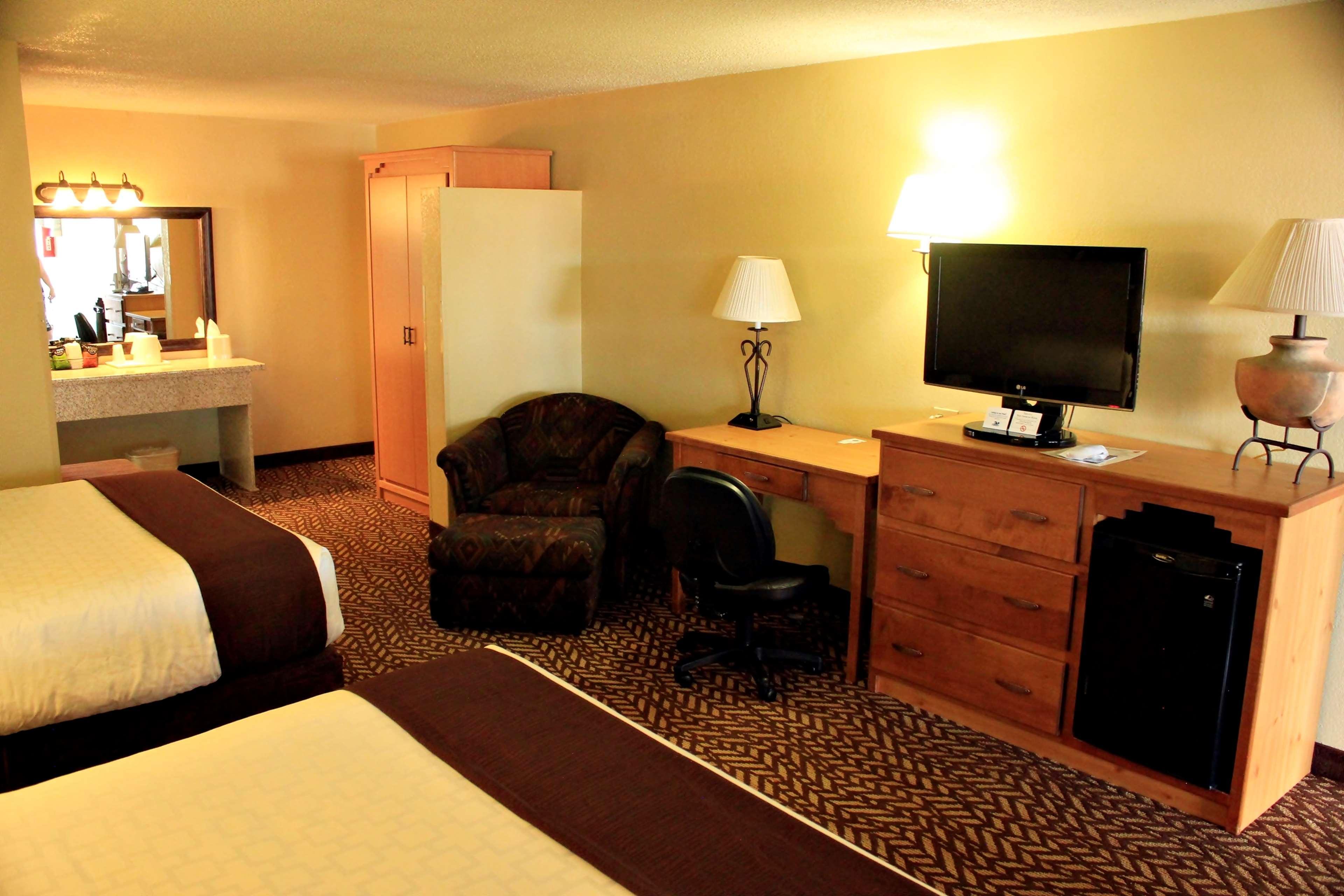 Best Western Turquoise Inn & Suites Cortez Esterno foto