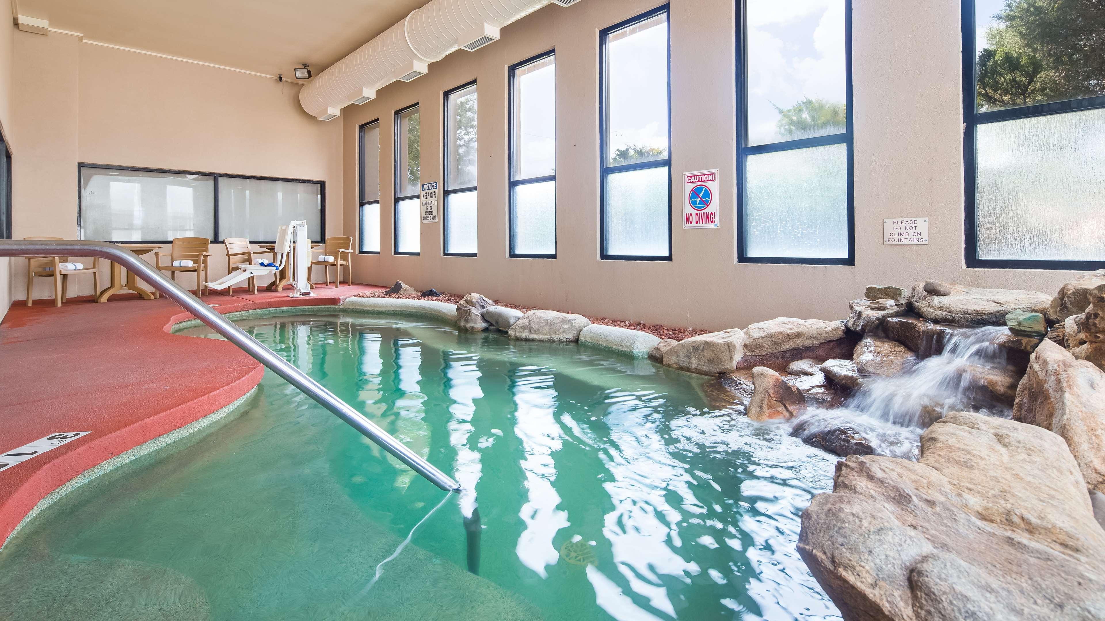 Best Western Turquoise Inn & Suites Cortez Esterno foto
