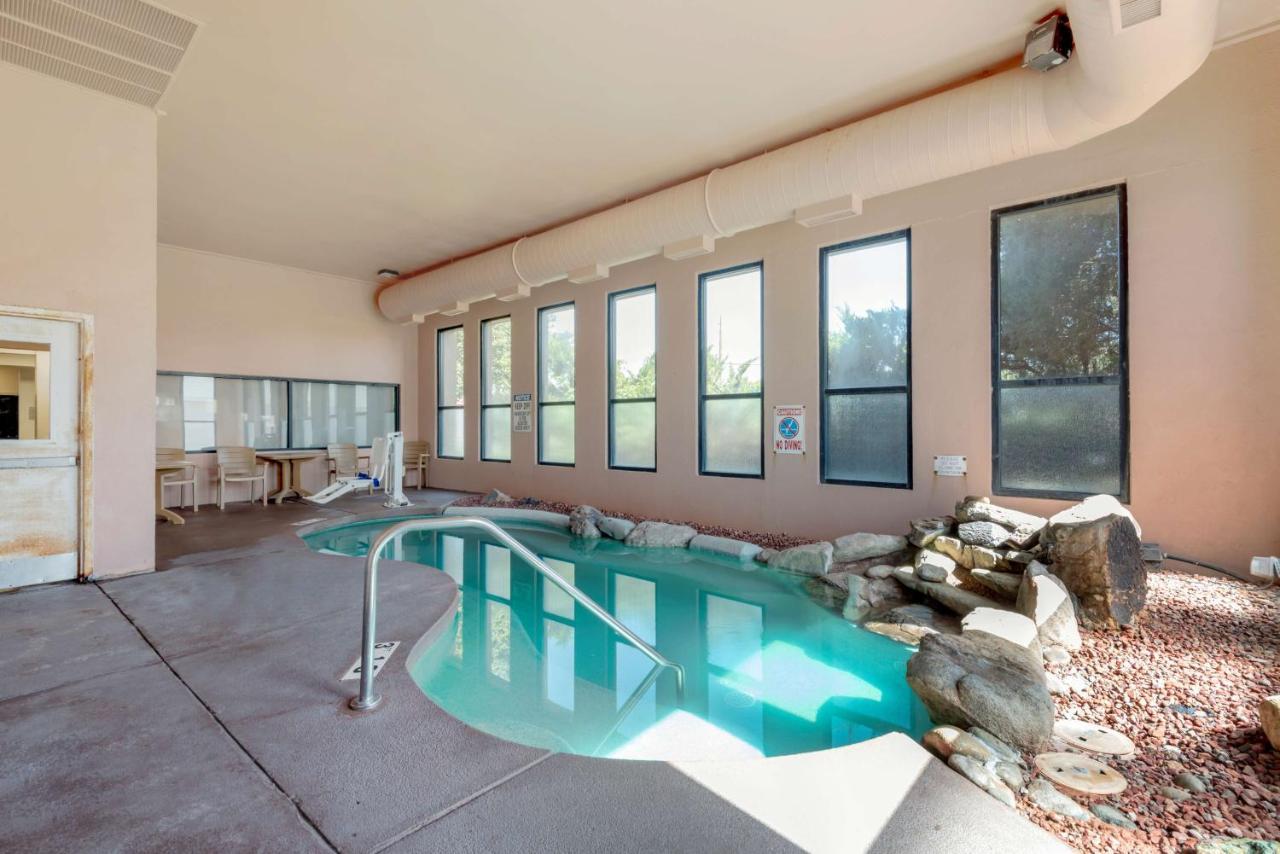 Best Western Turquoise Inn & Suites Cortez Esterno foto