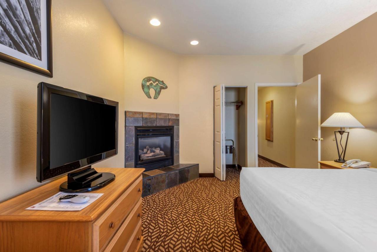 Best Western Turquoise Inn & Suites Cortez Esterno foto