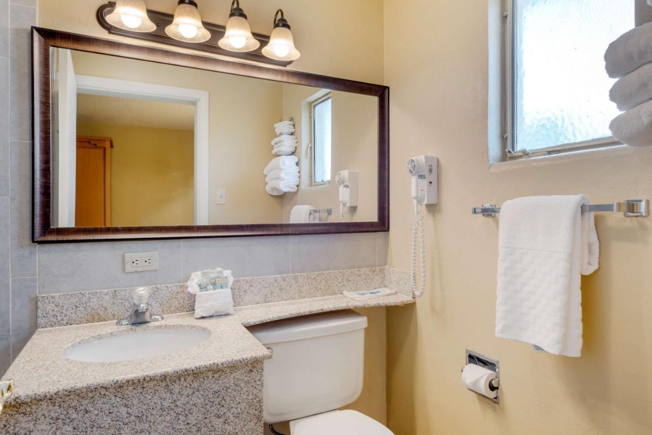 Best Western Turquoise Inn & Suites Cortez Esterno foto